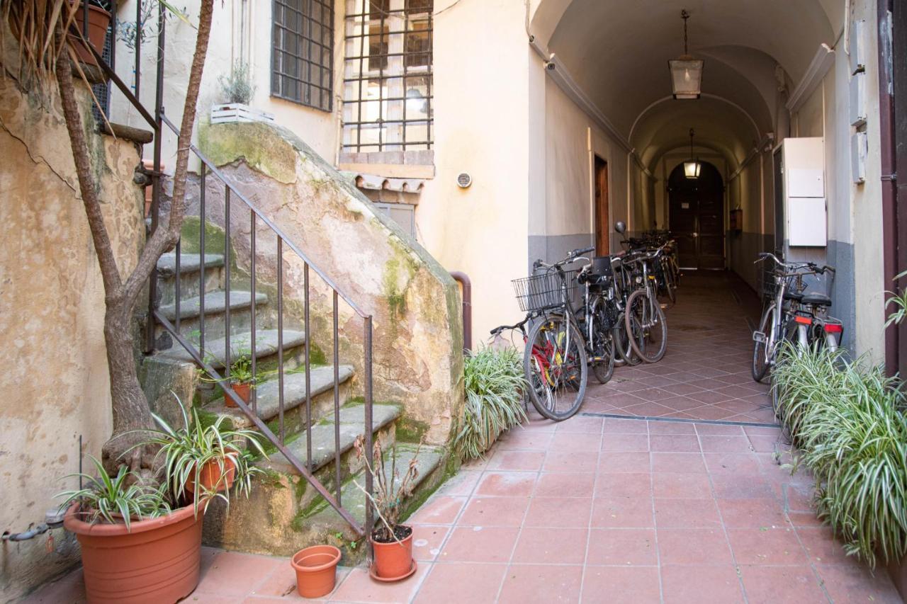Trastevere Colorful Apartment With Terrace! Rome Exterior photo
