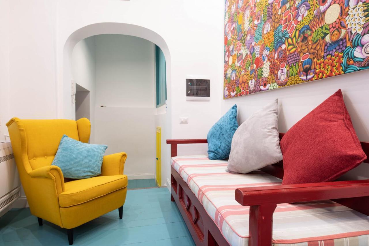 Trastevere Colorful Apartment With Terrace! Rome Exterior photo
